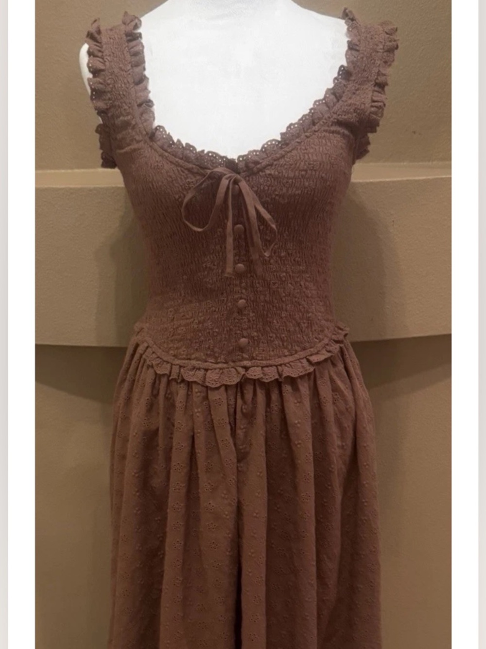 Anthropologie / RARE / Moon River Brown Eyelet Smocked Dress / Size L
